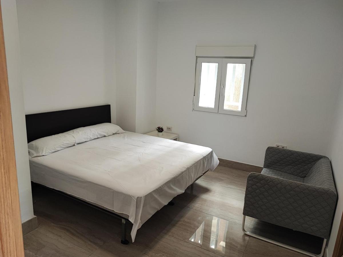 Precioso Bajo Muy Grande A 200 Metros De Playa Apartment *